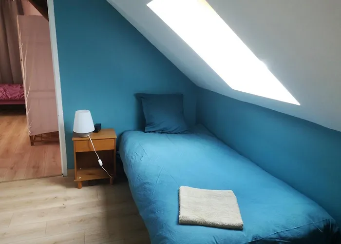 Holiday home Eco-gite De L'etang Present Hornaing